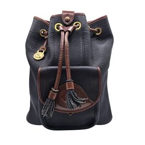 VINTAGE Dooney &‎ Bourke Bucket Bag Womens Medium Black Drawstring Tassel